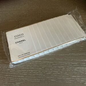 CHANEL Coco Mademoiselle Eau de Parfum 12 pack - Sample size